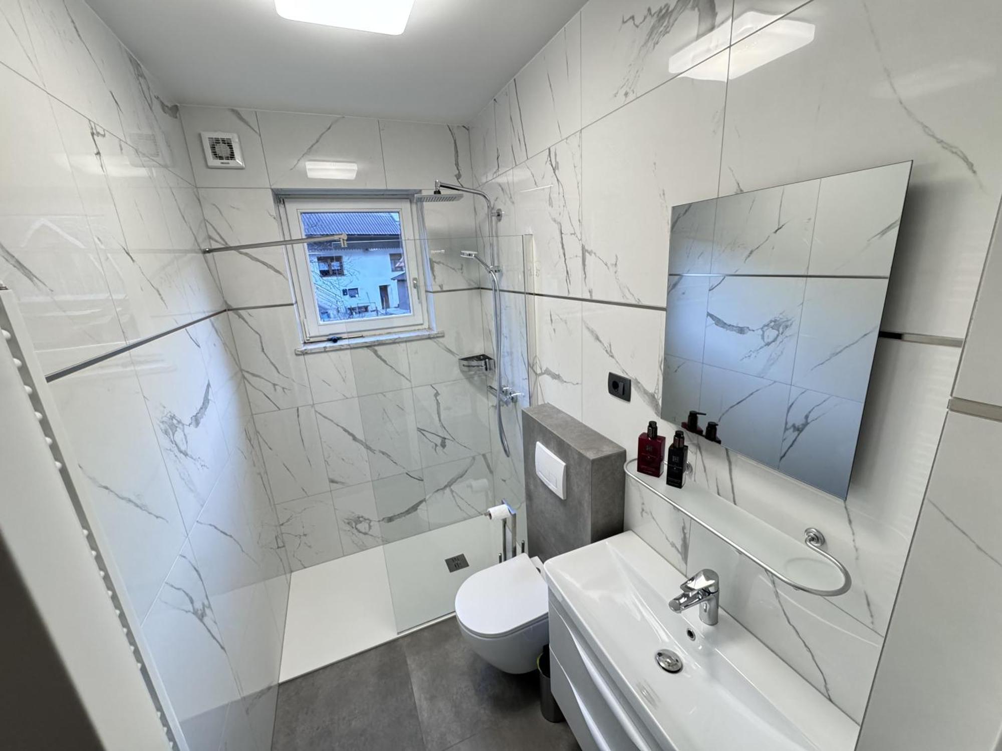 Apartments & Wellness Kal Koritnica Бовец Екстер'єр фото